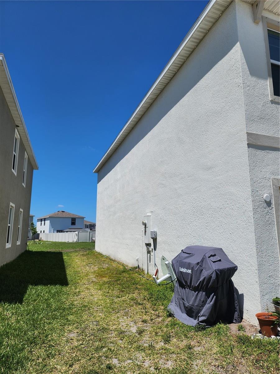 17033 OVAL RUM DRIVE