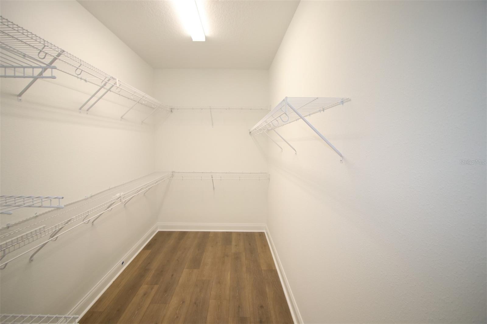 WESLYN PARK - Residential