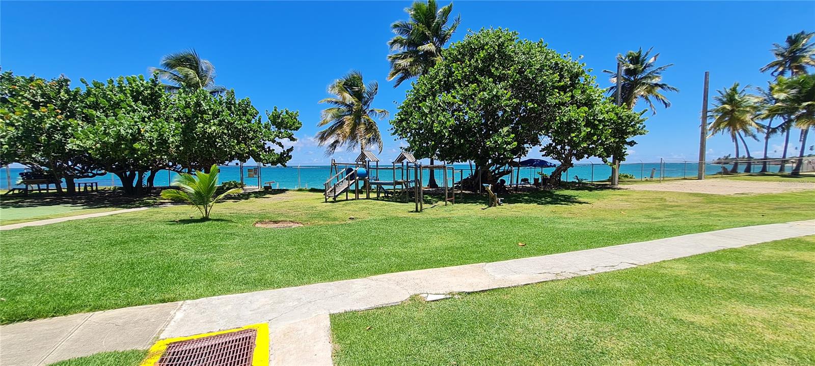 COSTAMAR BEACH VILLAGE - Residential