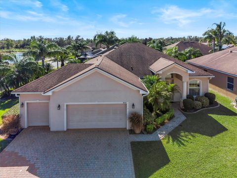 A home in LAKE WALES