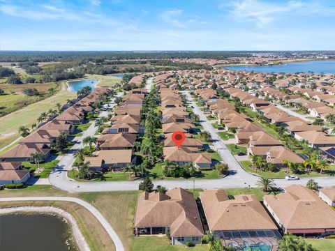 A home in LAKE WALES