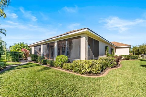 A home in LAKE WALES