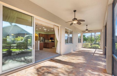 A home in LAKE WALES