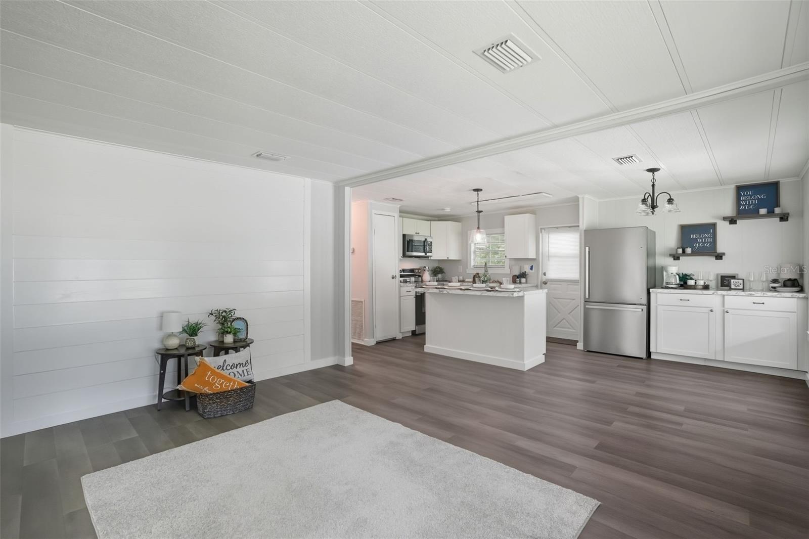 GARDEN GROVE - Residential