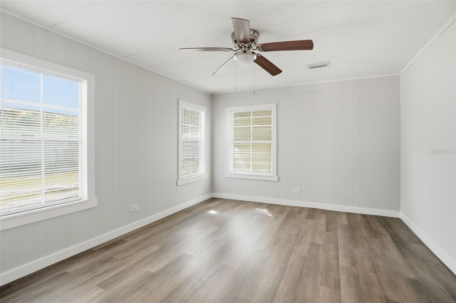 GARDEN GROVE - Residential