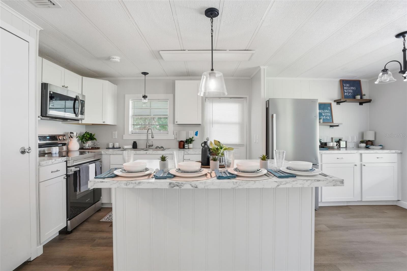 GARDEN GROVE - Residential