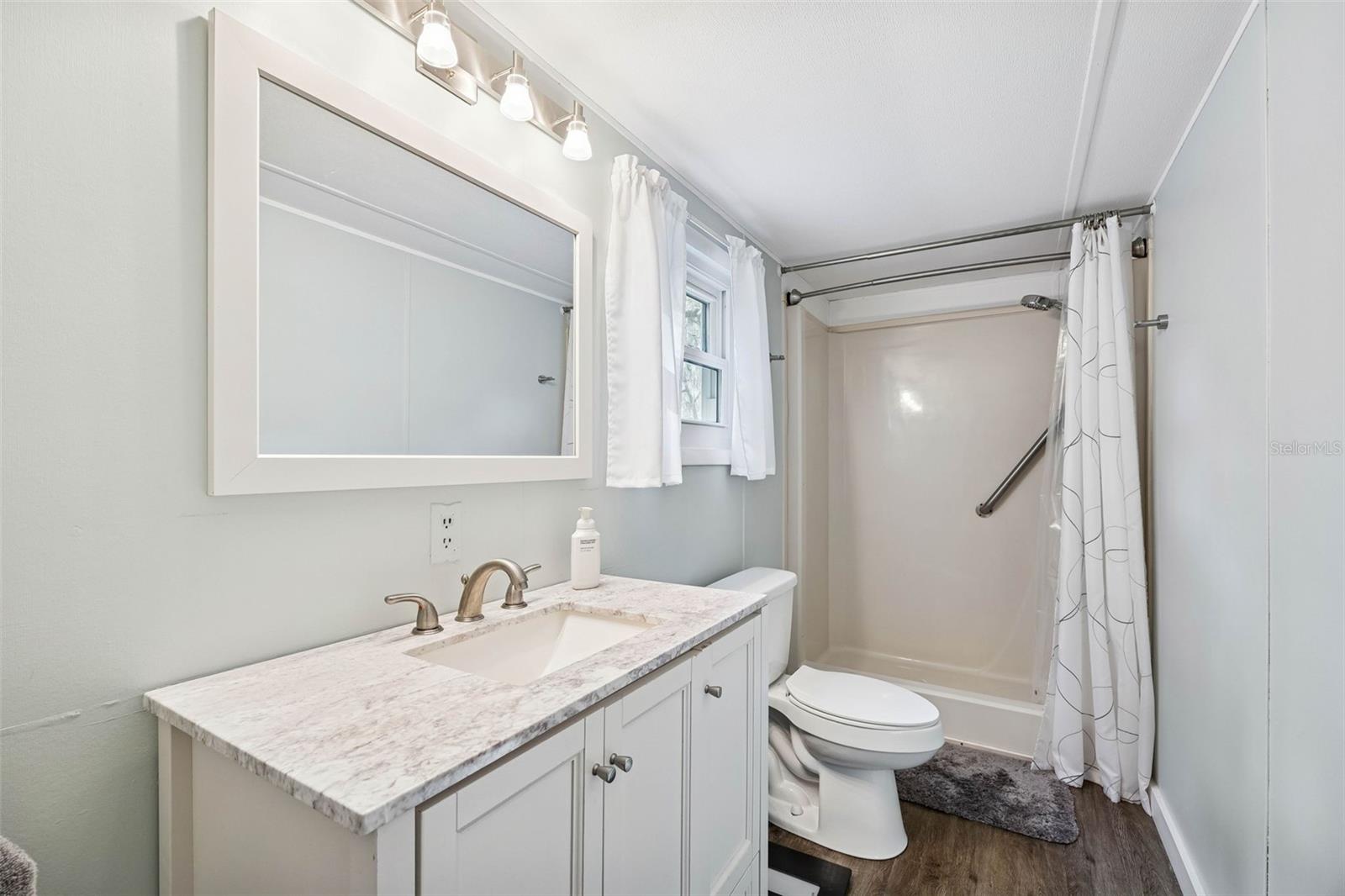 D ACOSTA GRANT - Residential