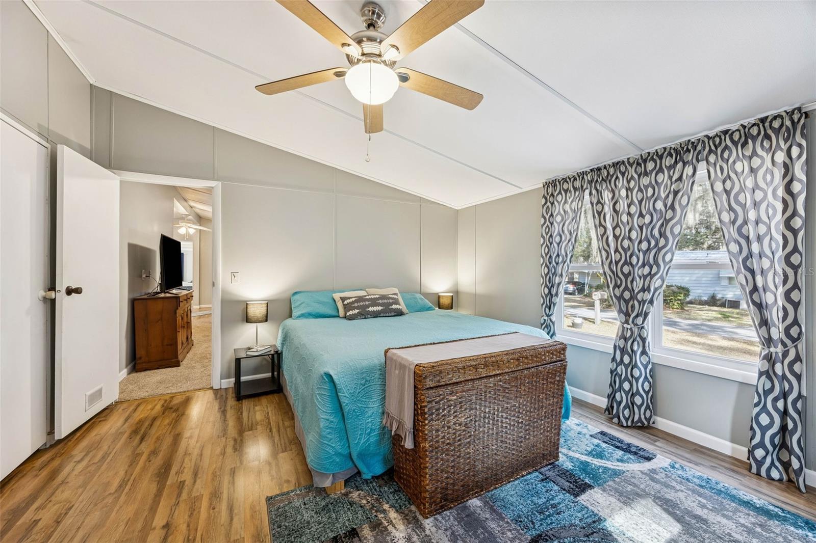 D ACOSTA GRANT - Residential