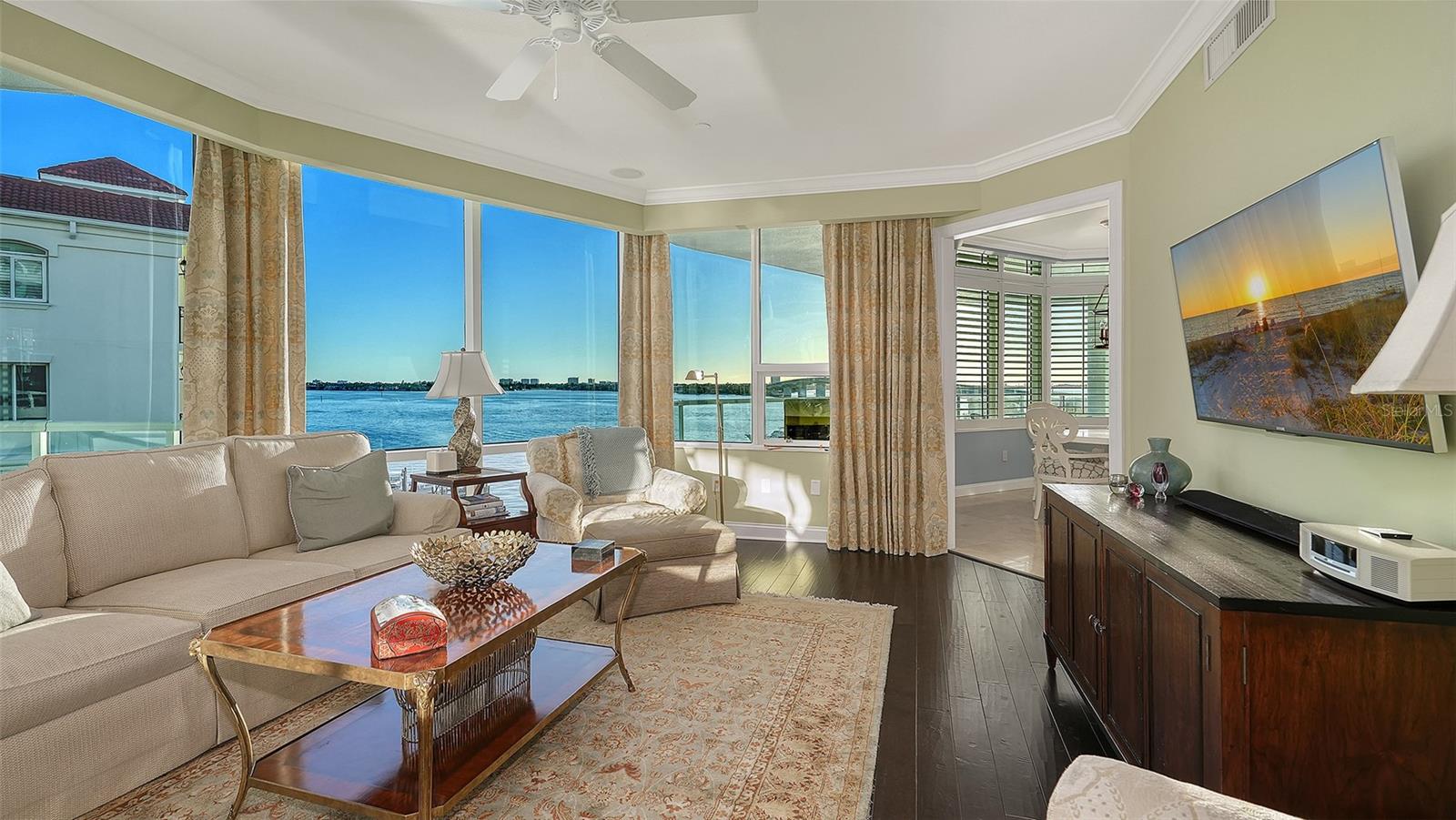 THE PHOENIX - Residential