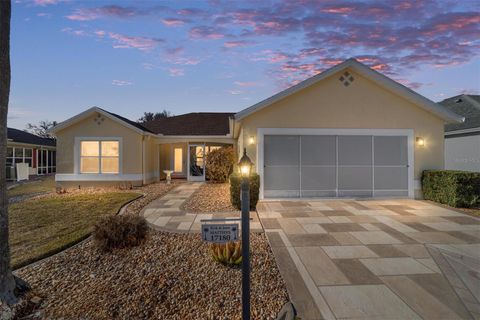 Photo of 17180 SE 93rd Yondel Circle, The Villages, FL 32162 (MLS # G5108027)