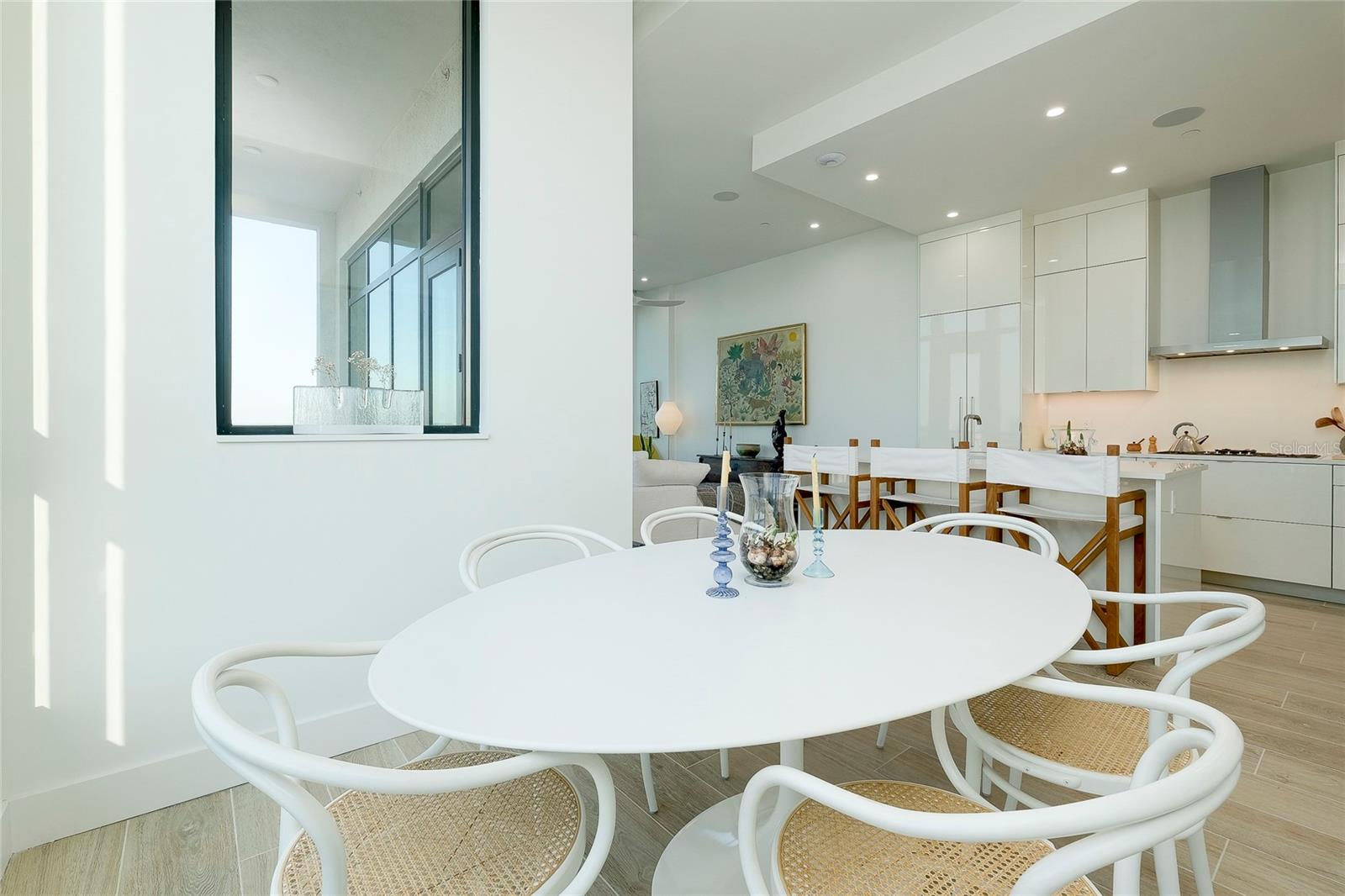 THE DEMARCAY - Residential