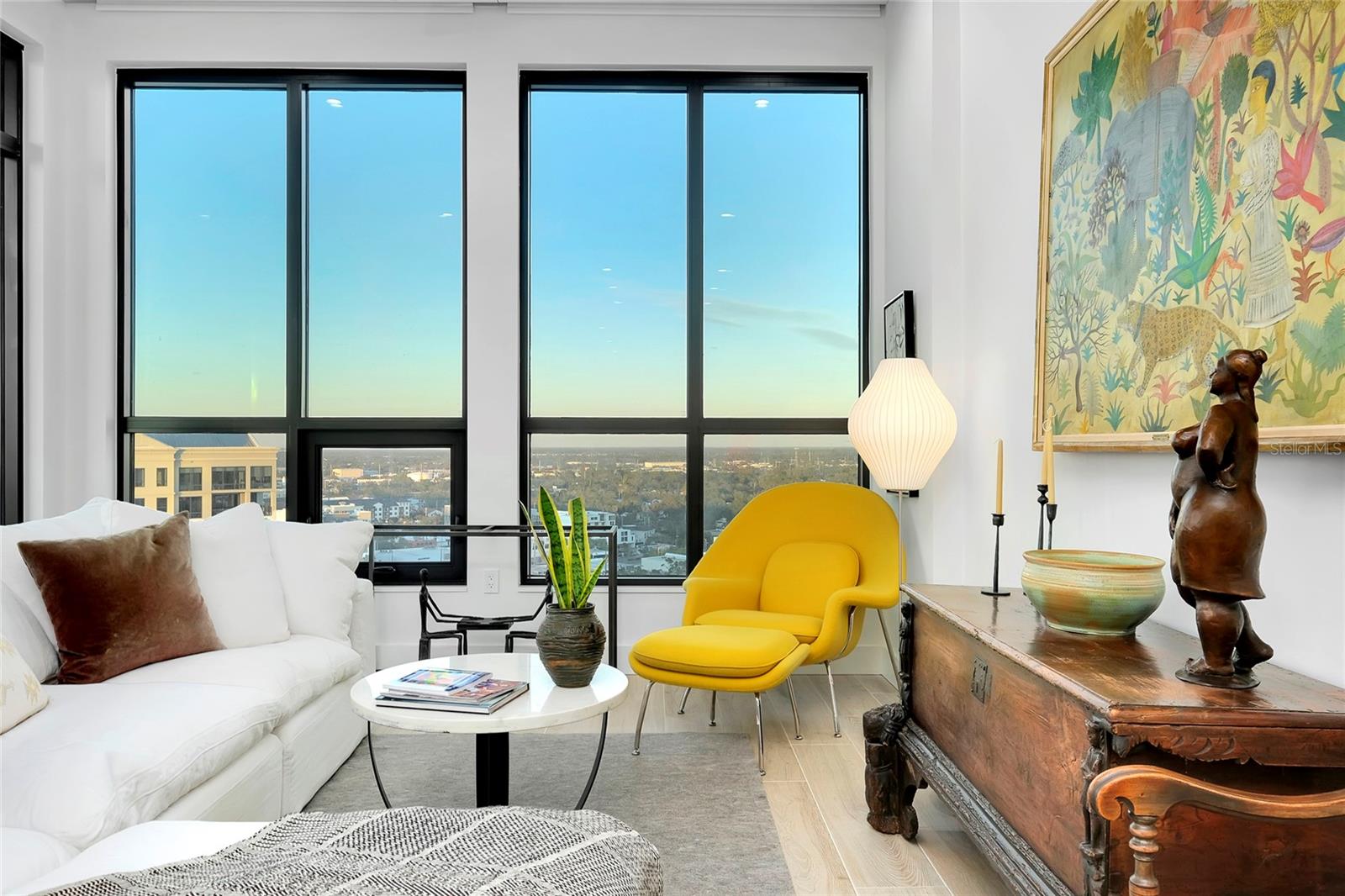 THE DEMARCAY - Residential