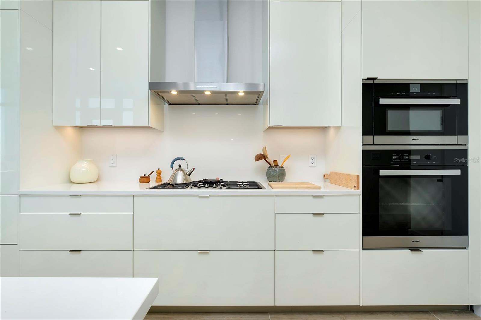 THE DEMARCAY - Residential