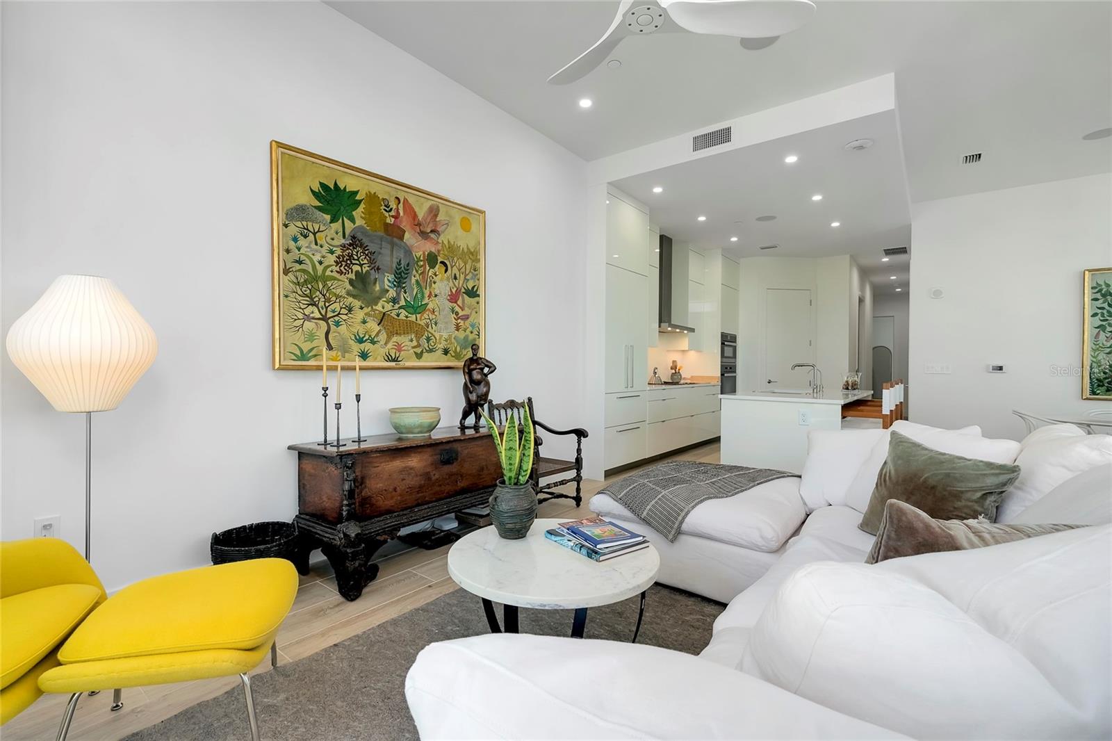 THE DEMARCAY - Residential