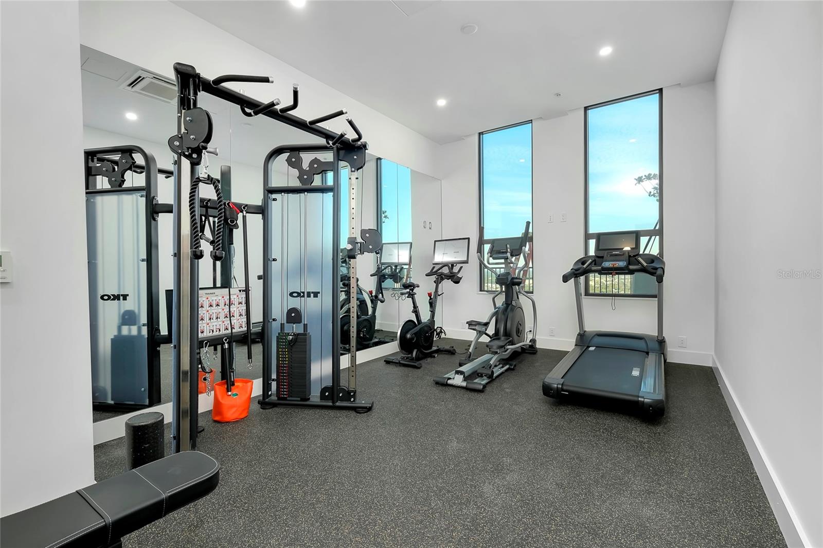 THE DEMARCAY - Residential