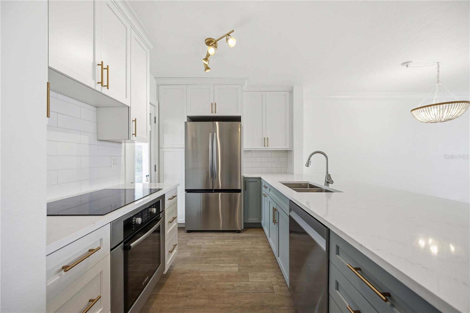 SARASOTA HARBOR EAST - Residential