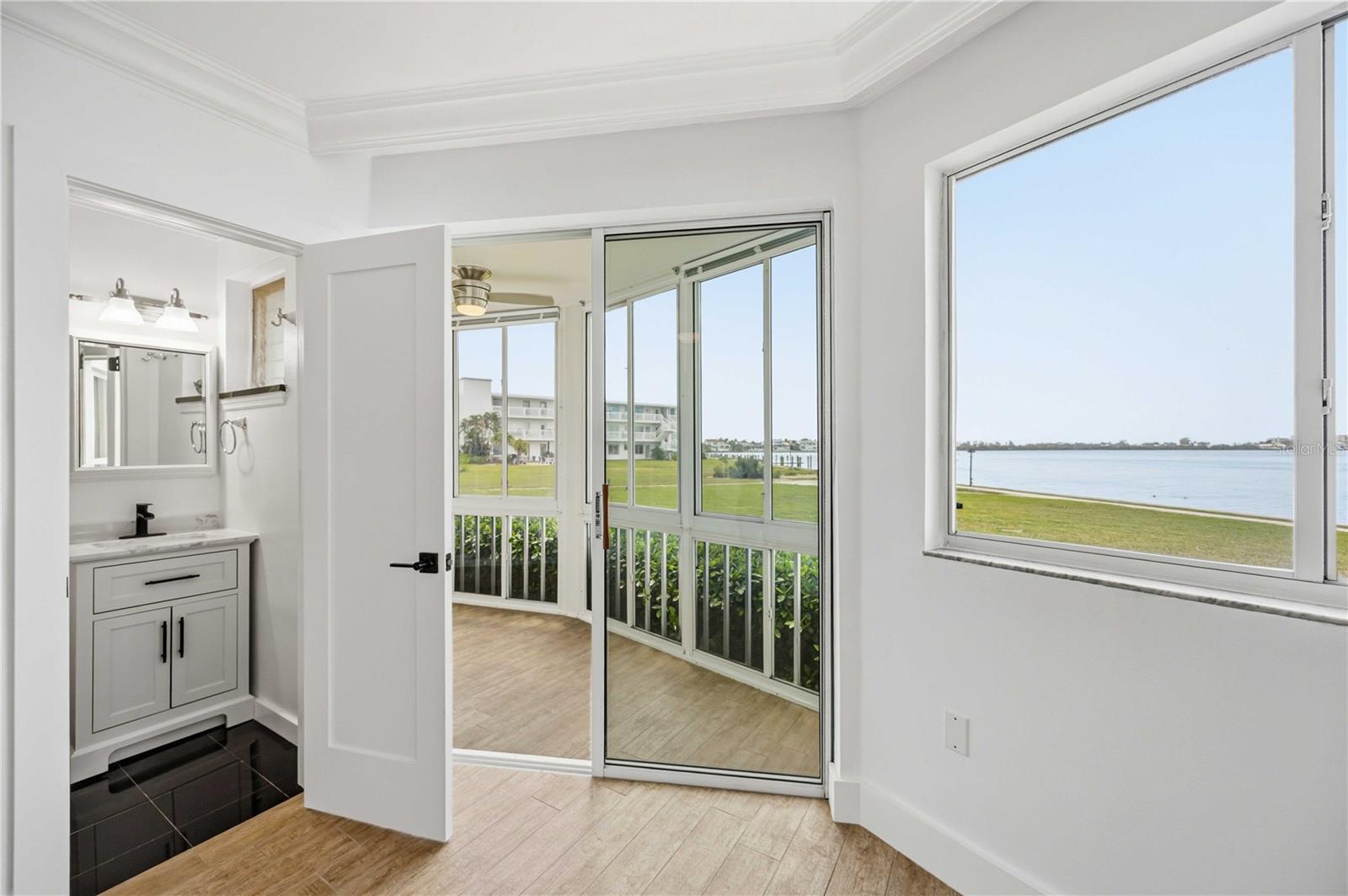 SARASOTA HARBOR EAST - Residential