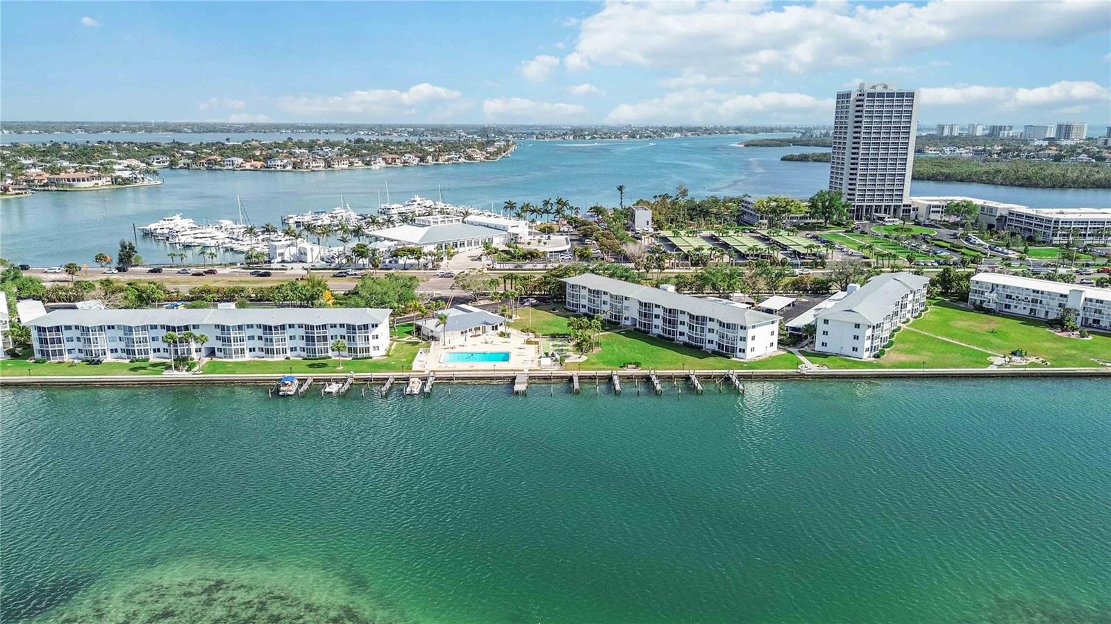 SARASOTA HARBOR EAST - Residential