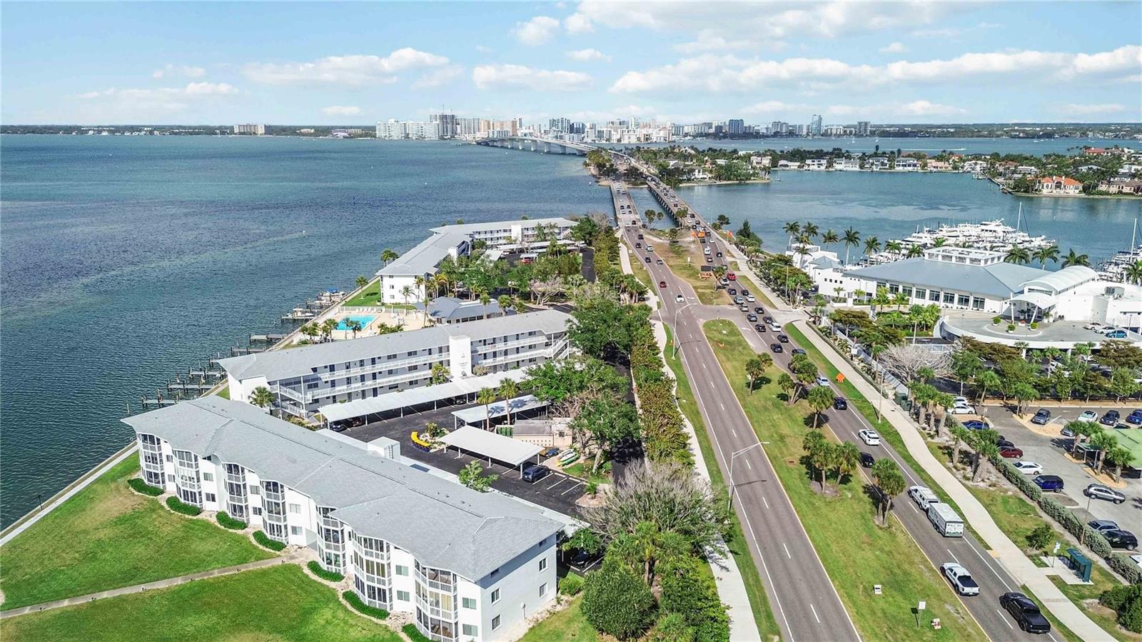 SARASOTA HARBOR EAST - Residential