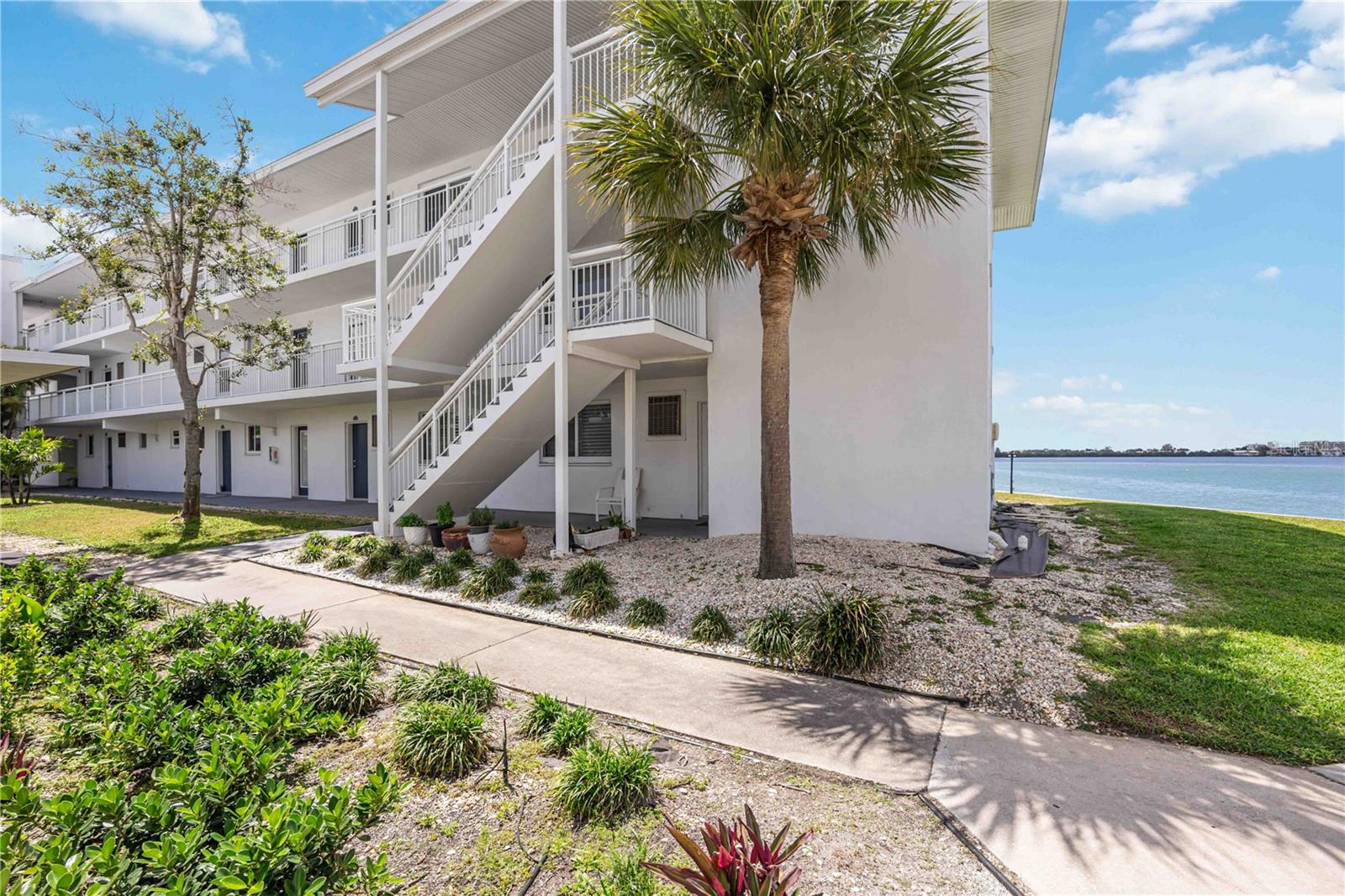 SARASOTA HARBOR EAST - Residential