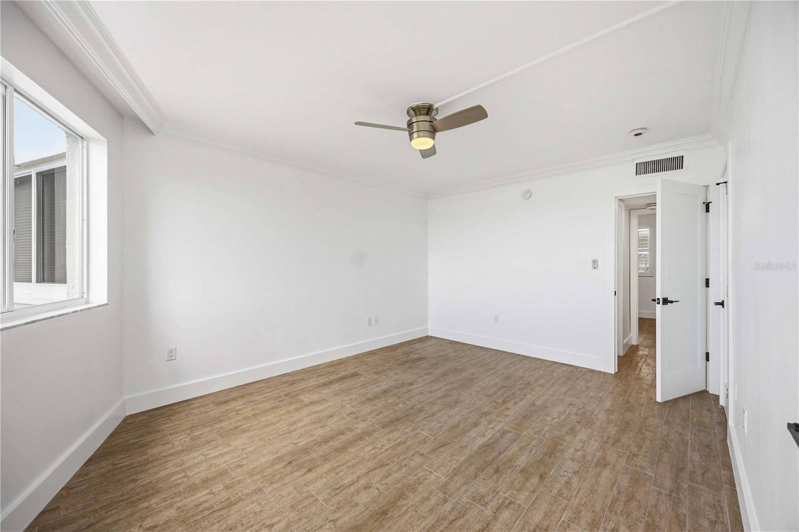 SARASOTA HARBOR EAST - Residential