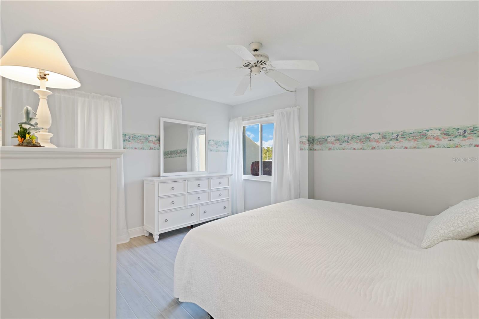 LYONS COVE - Residential