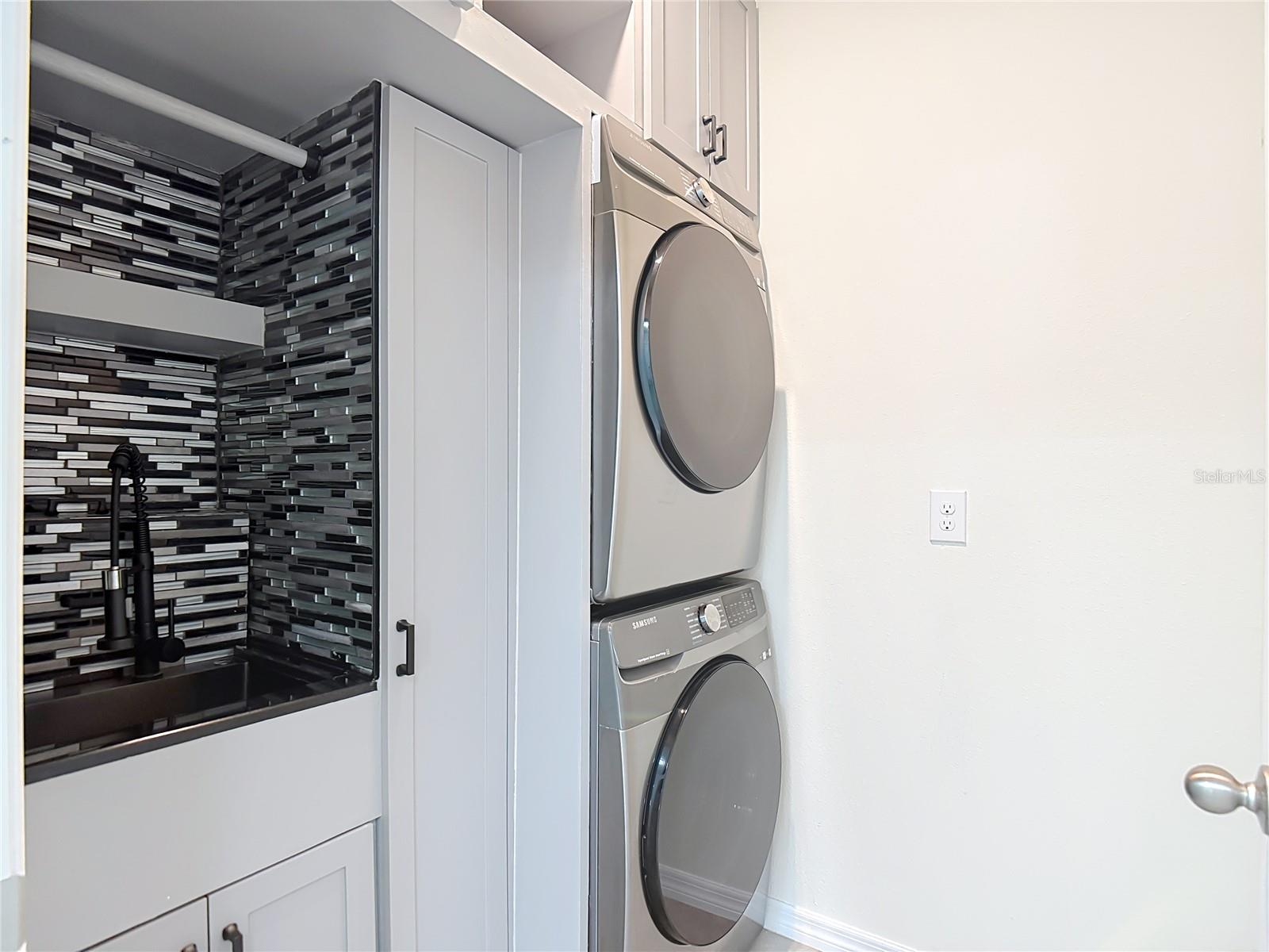 ASHBERRY VILLAGE PH 2A - Residential Lease