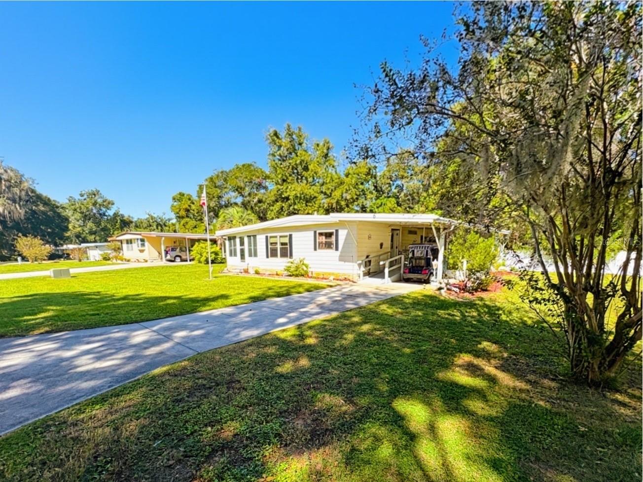 6 BIG OAK LANE