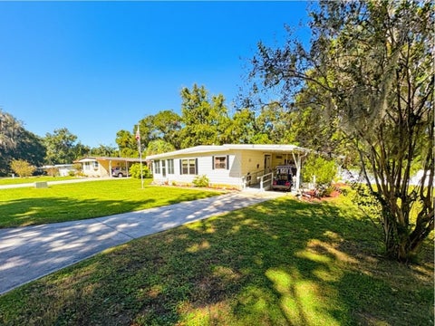 Tiny photo for 6 Big Oak Lane, Wildwood, FL 34785 (MLS # G5119316)