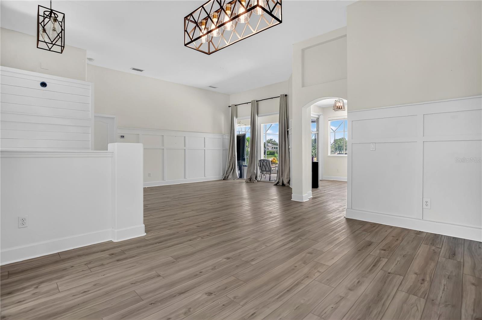 505 ALLERIA COURT