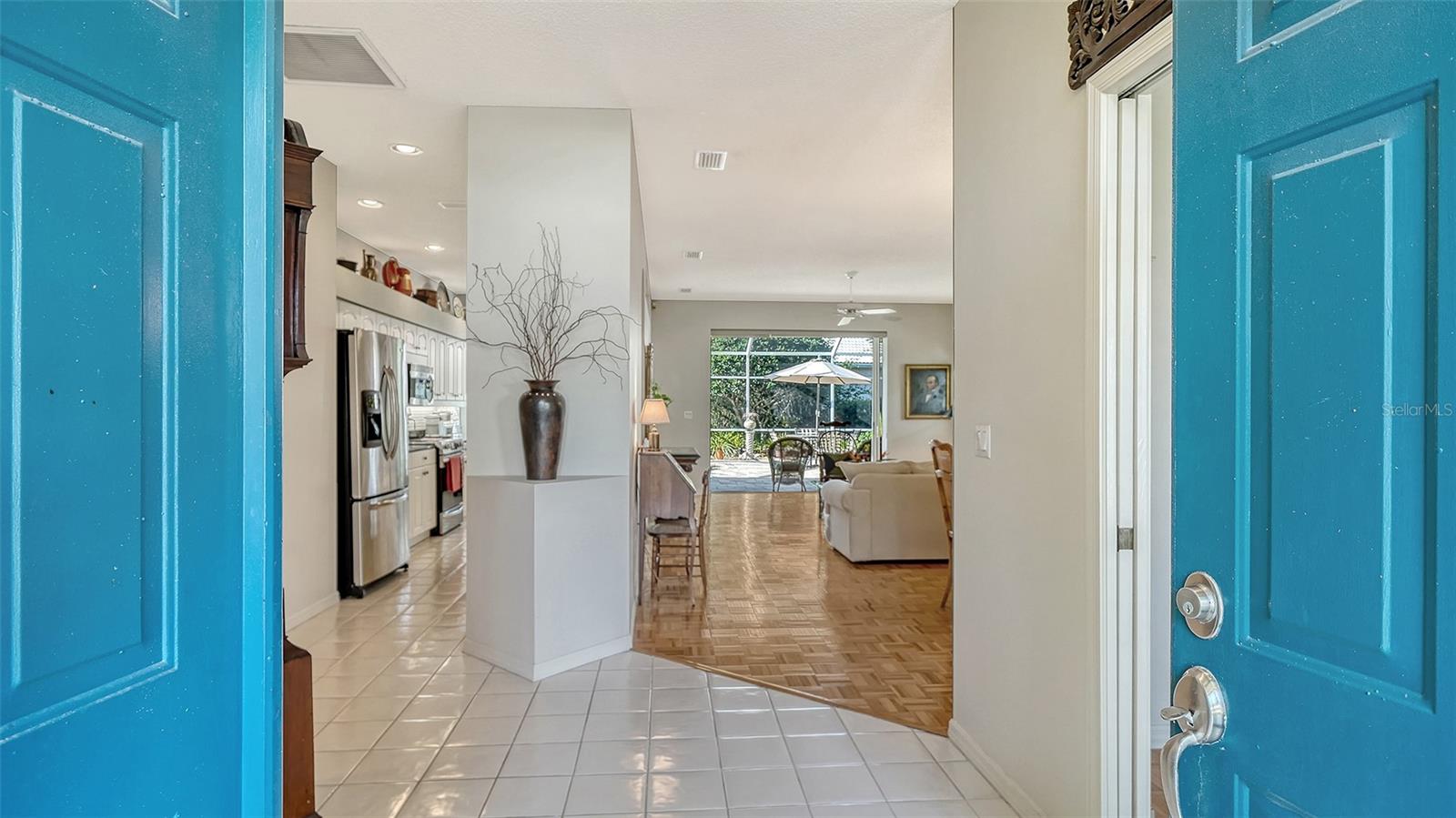 6828 AVENIDA MARBELLA