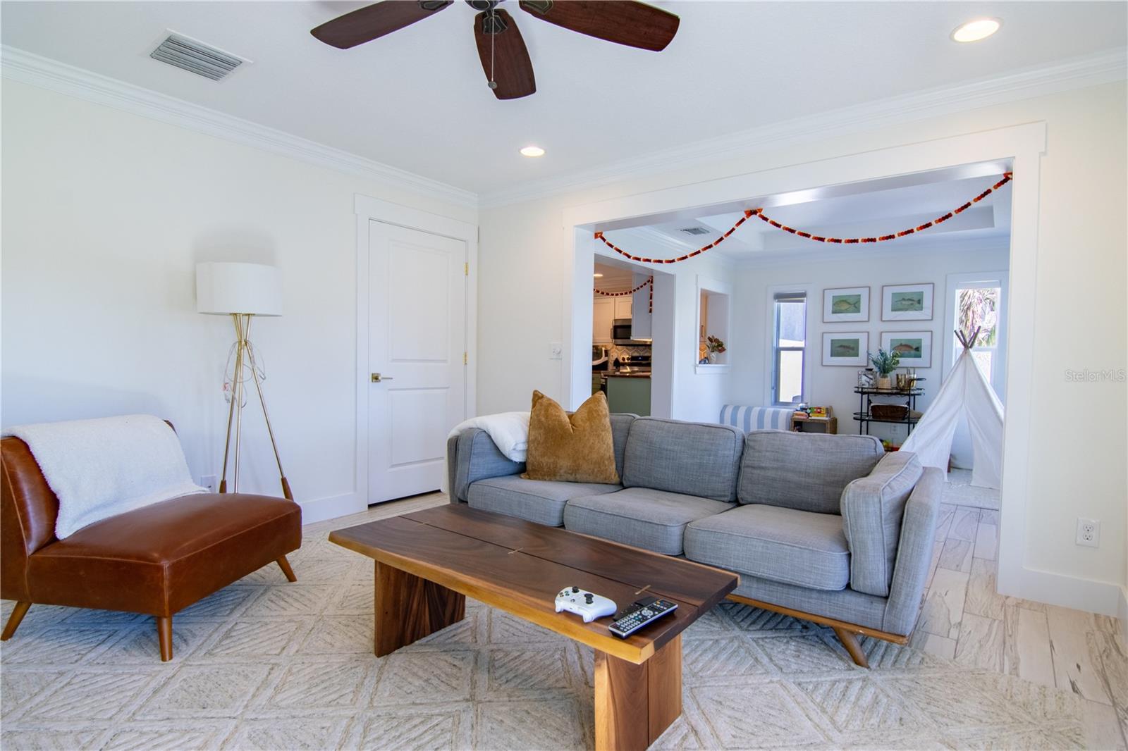 SNELL SHORES MANOR - Residential