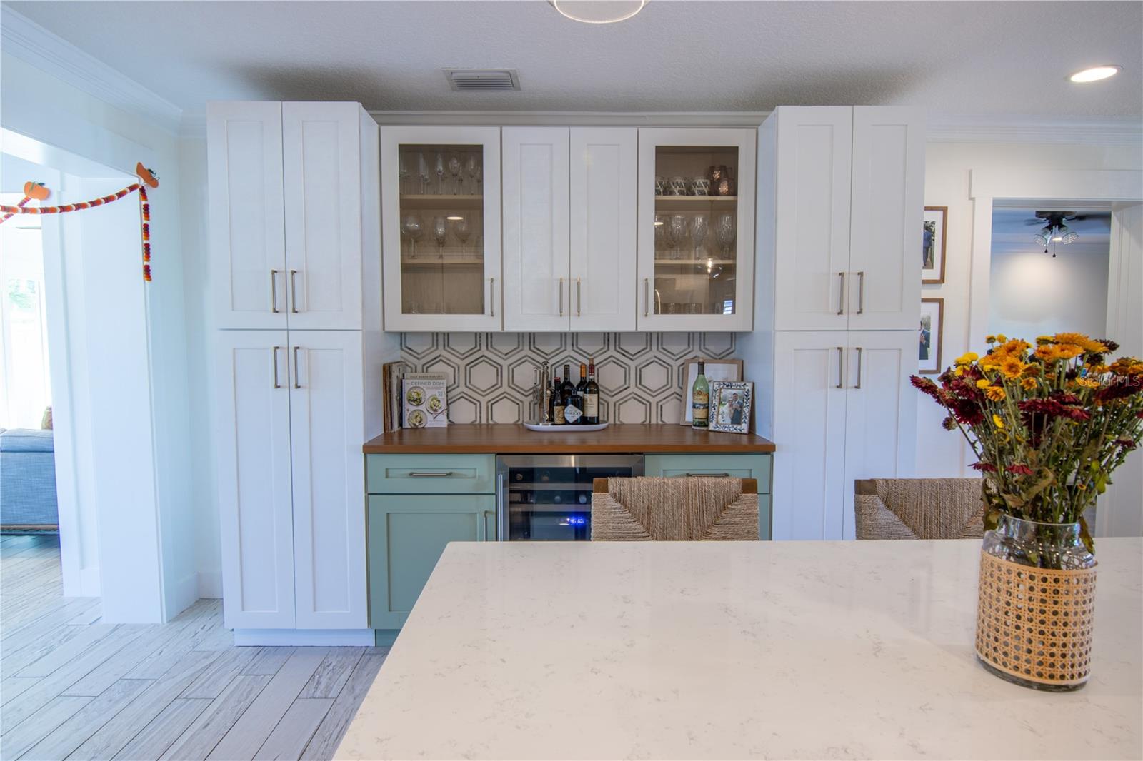 SNELL SHORES MANOR - Residential