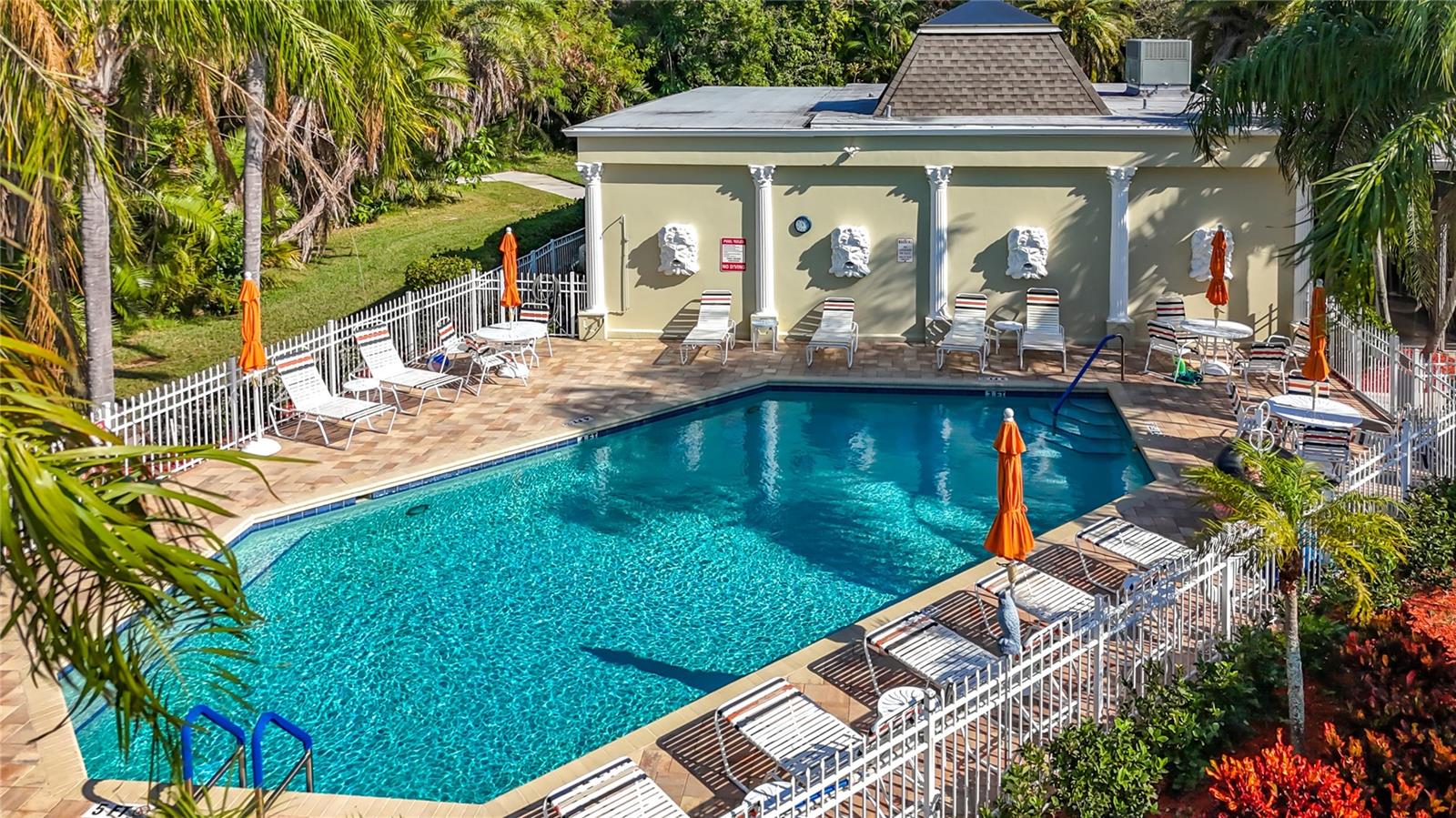 KAPOK GRAND - Residential