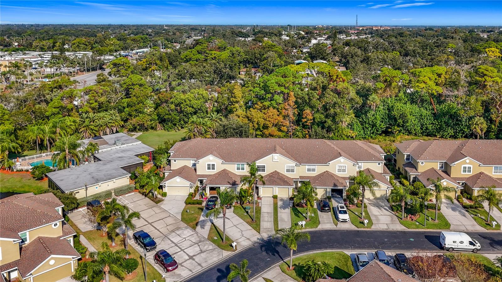 KAPOK GRAND - Residential