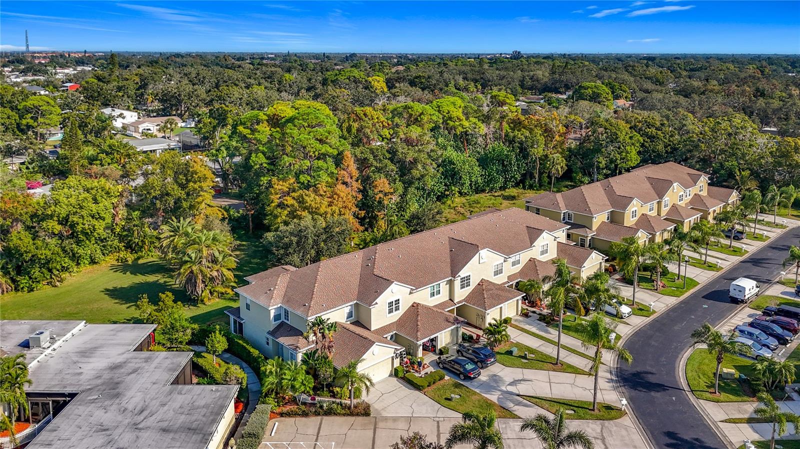 KAPOK GRAND - Residential