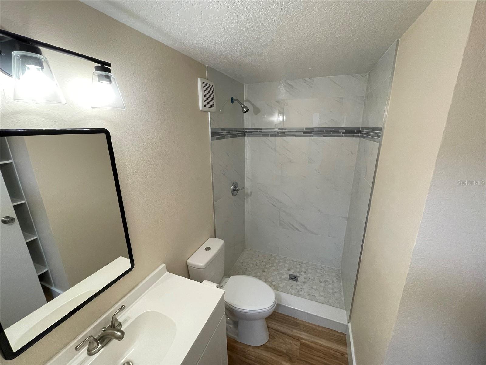 COUNTRY SHIRE - Residential Lease