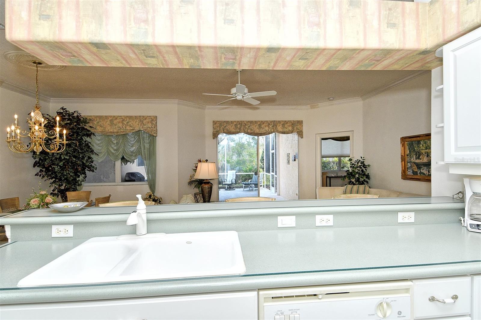 HERITAGE OAKS GOLF & COUNTRY CLUB - Residential