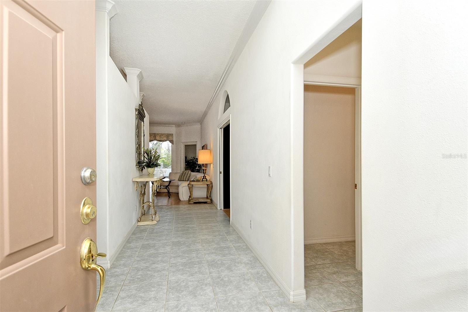 HERITAGE OAKS GOLF & COUNTRY CLUB - Residential