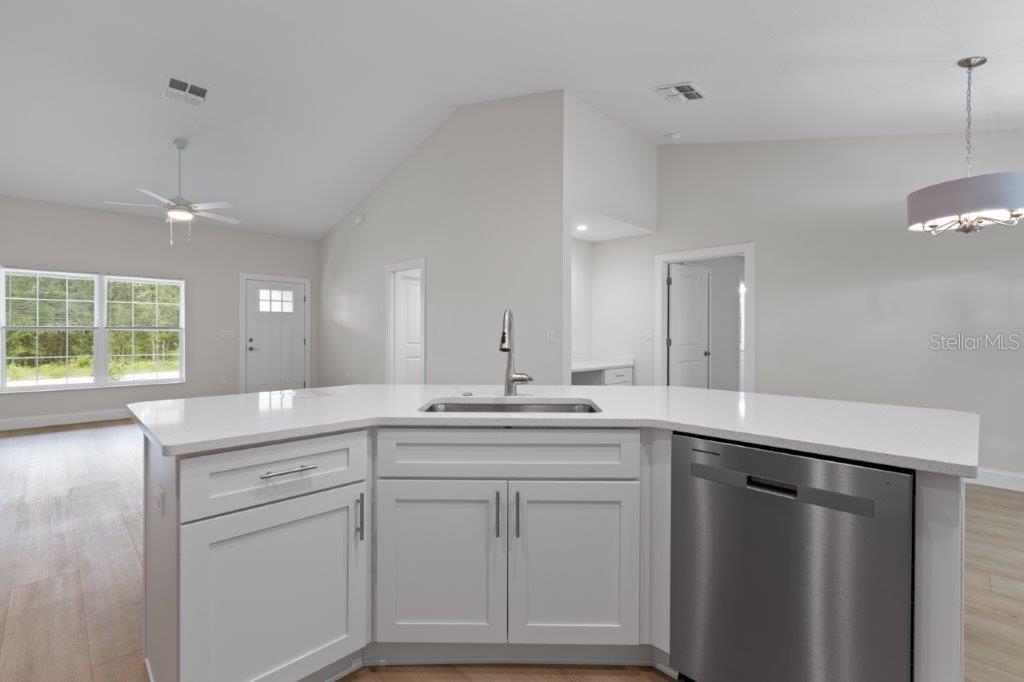 CITRUS SPGS UNIT 16 - Residential