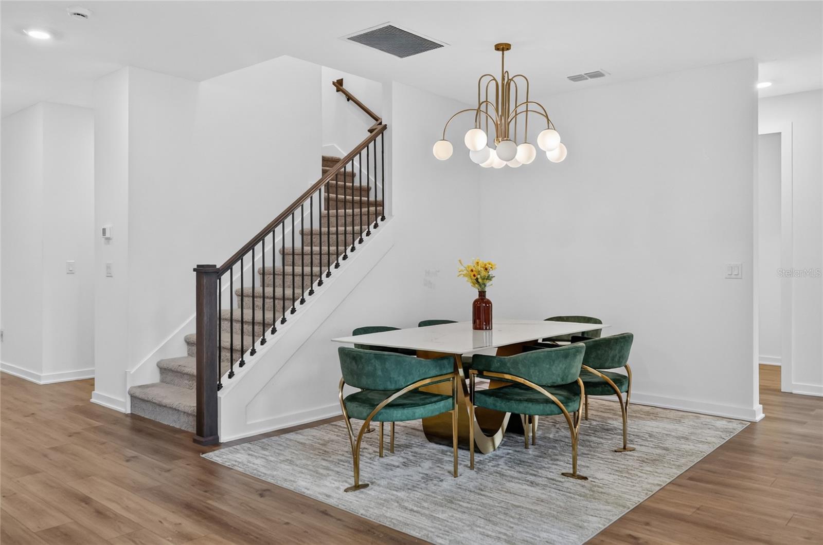 1634 MEADOWLARK DRIVE