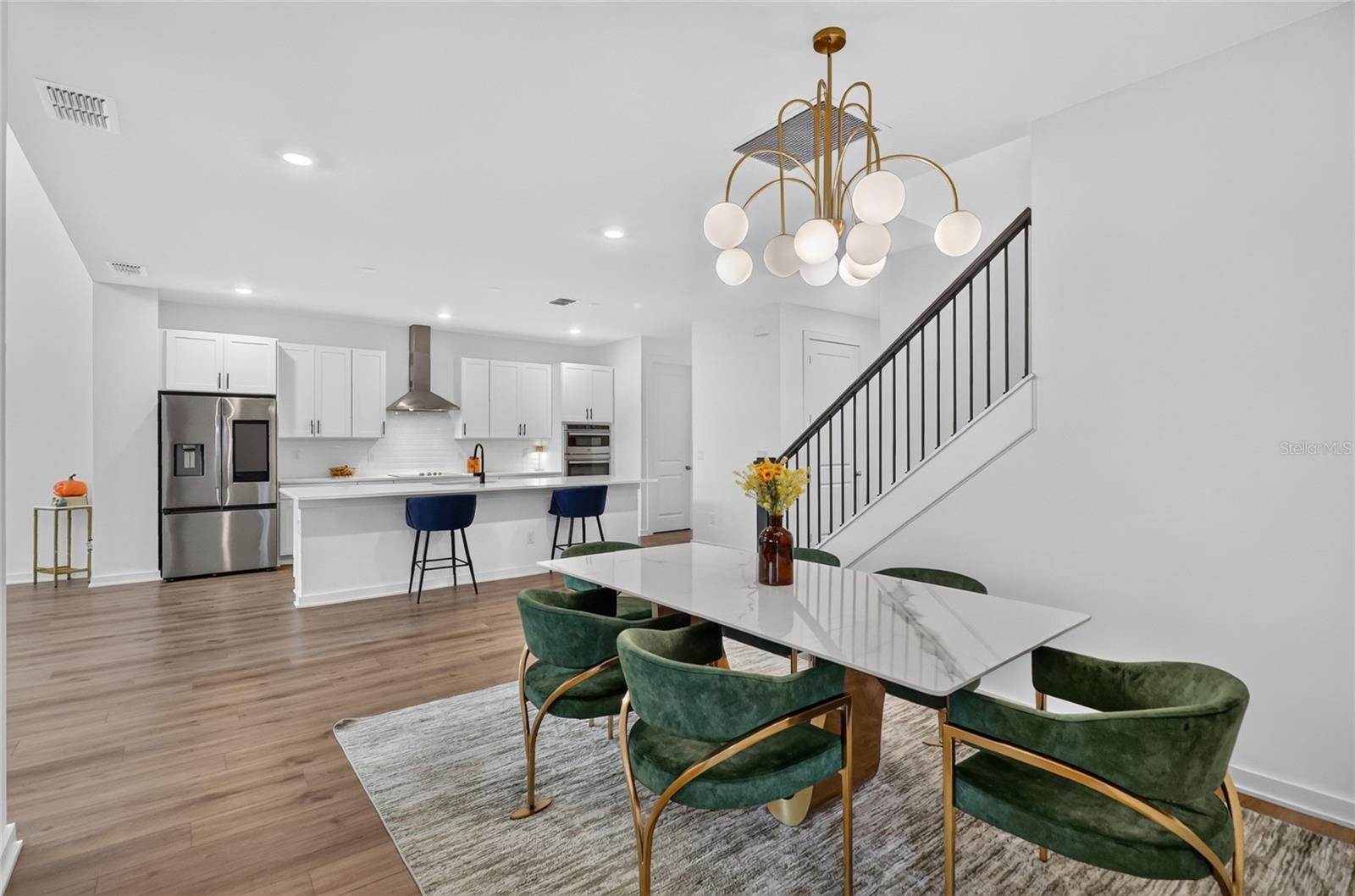 1634 MEADOWLARK DRIVE