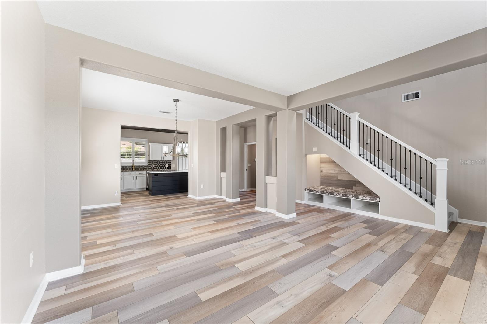 RIVER WATCH - Residential