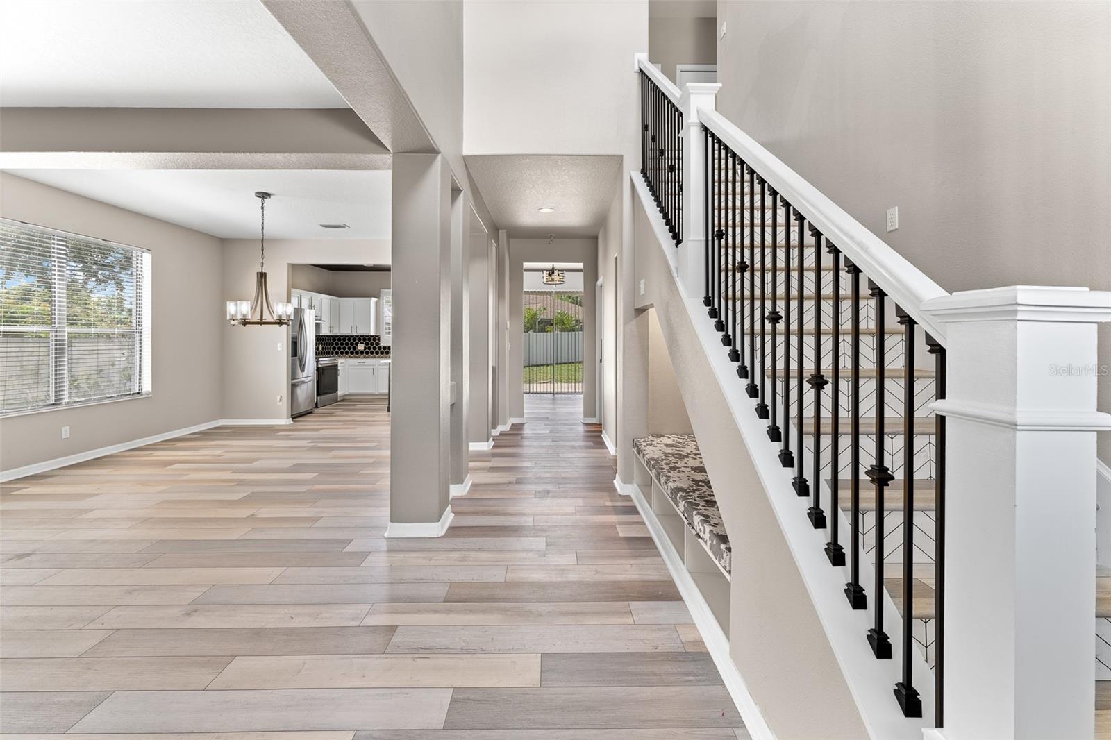 RIVER WATCH - Residential