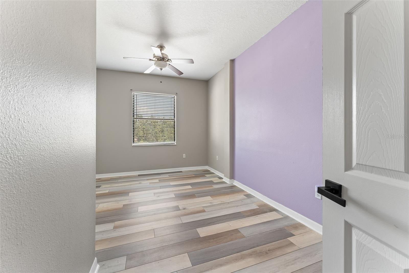 RIVER WATCH - Residential