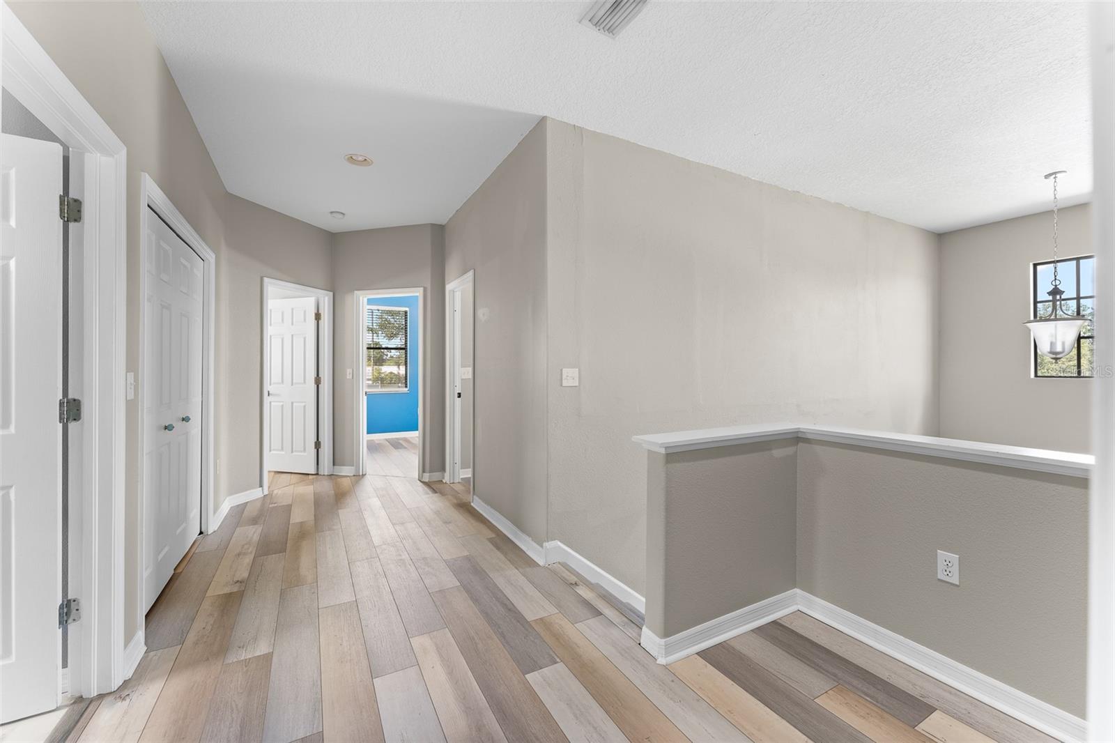 RIVER WATCH - Residential