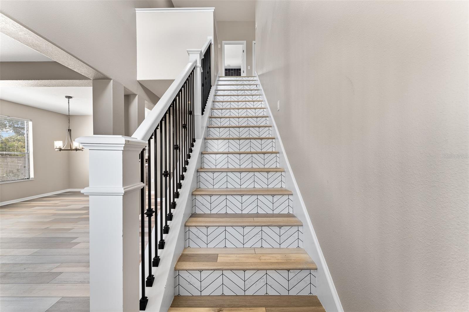 RIVER WATCH - Residential