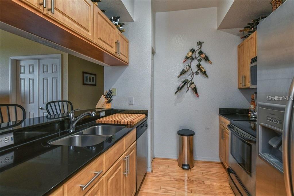 BROADWAY PROMENADE - Residential Lease