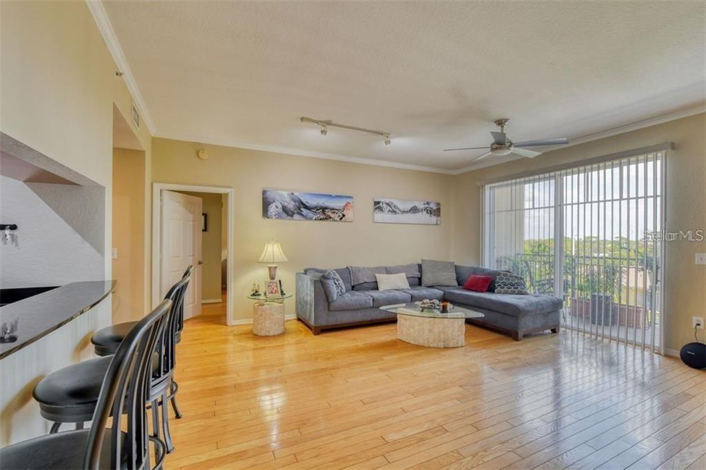 BROADWAY PROMENADE - Residential Lease