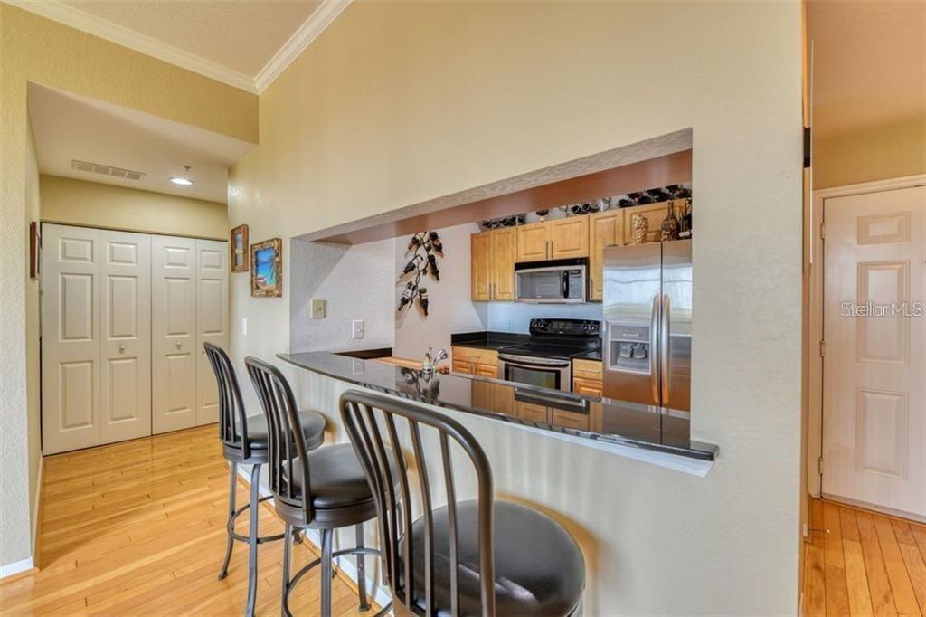BROADWAY PROMENADE - Residential Lease